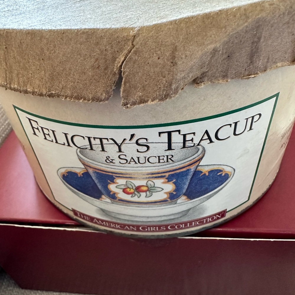 Pleasant Company American Girl Felicity Tea Cup w/ 2 Saucers plus Tea Lesson Set